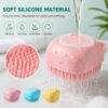 Refillable pet shampoo bath brush details